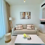Spacious 1Br Apt In Jvc With Big Balcony