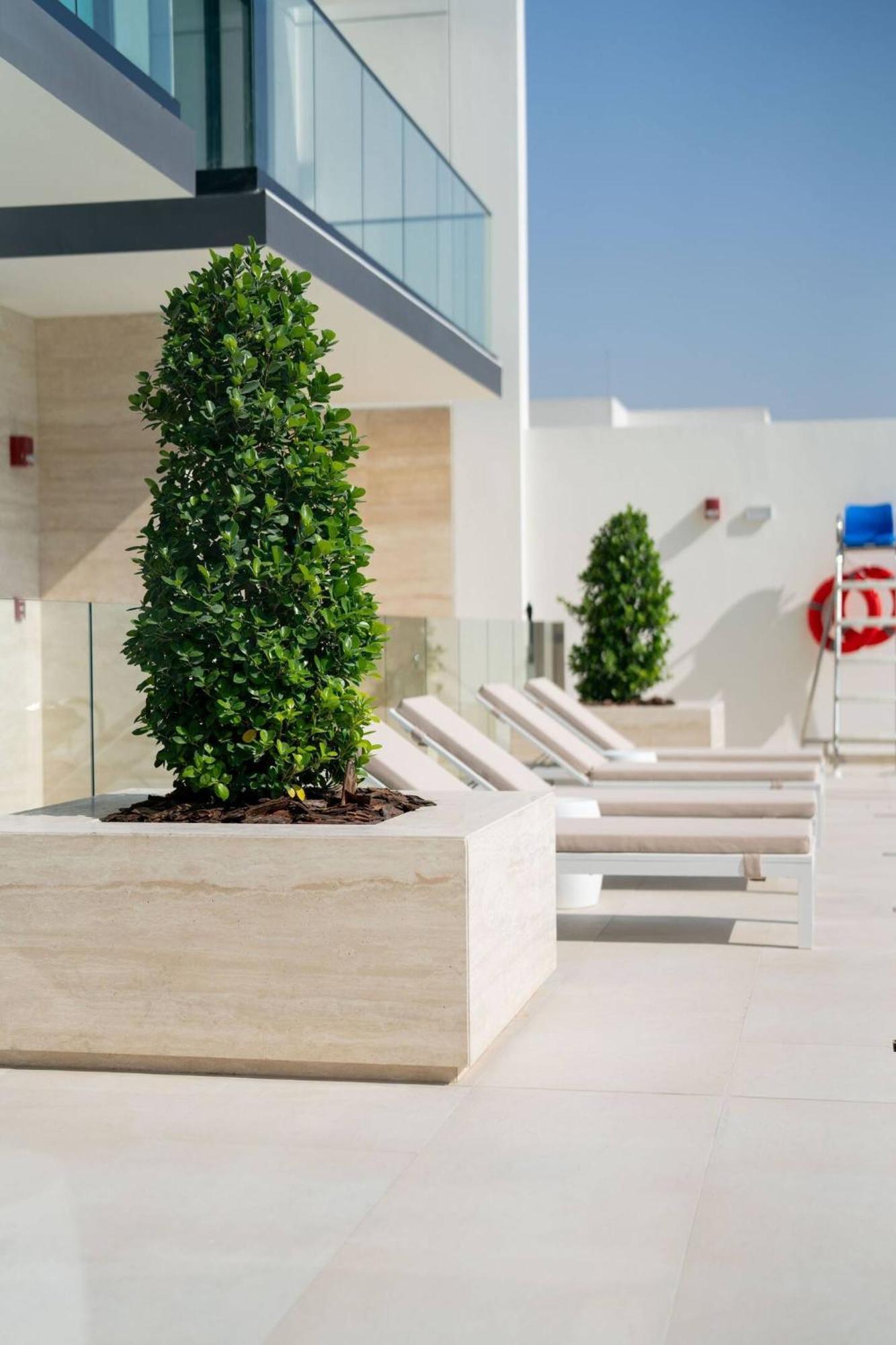 Apartment Spacious 1br In Jvc With Big Balcony Dubai