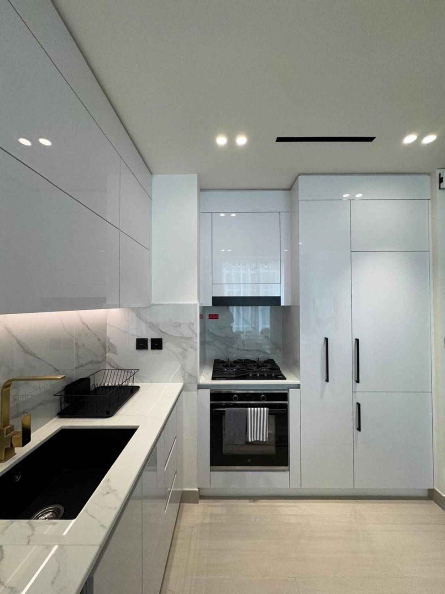 Spacious 1br In Jvc With Big Balcony Apartment